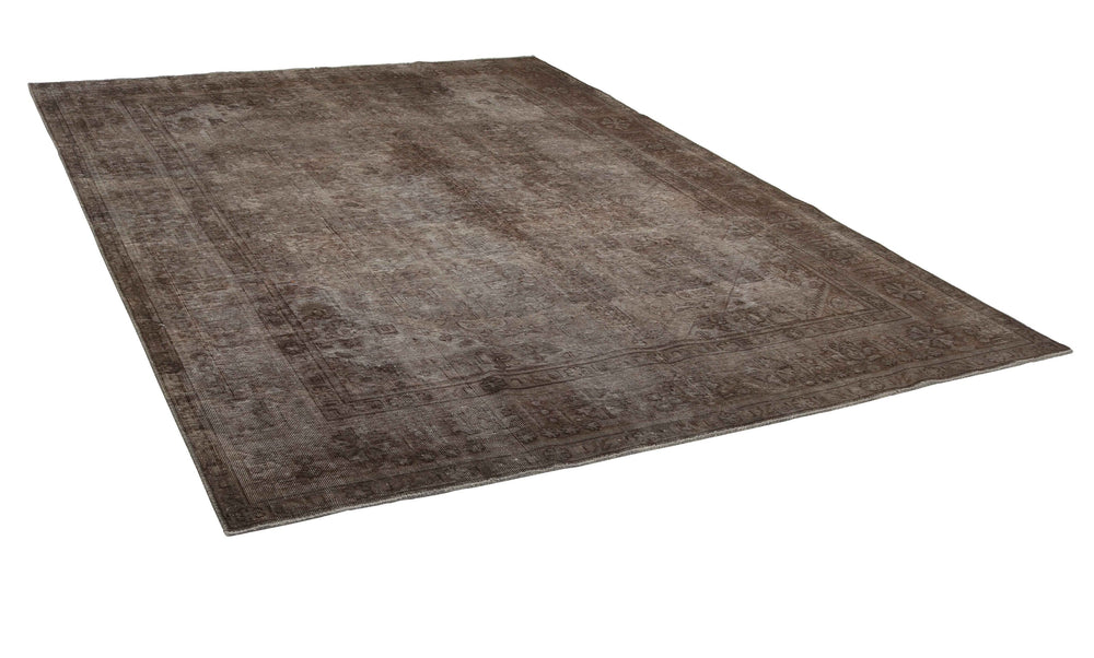 Vintage Royal Collection: Antique Persian Hand-Knotted Rugs in Stonewashed, Recoloured Finishes235 cm x 326 cm
