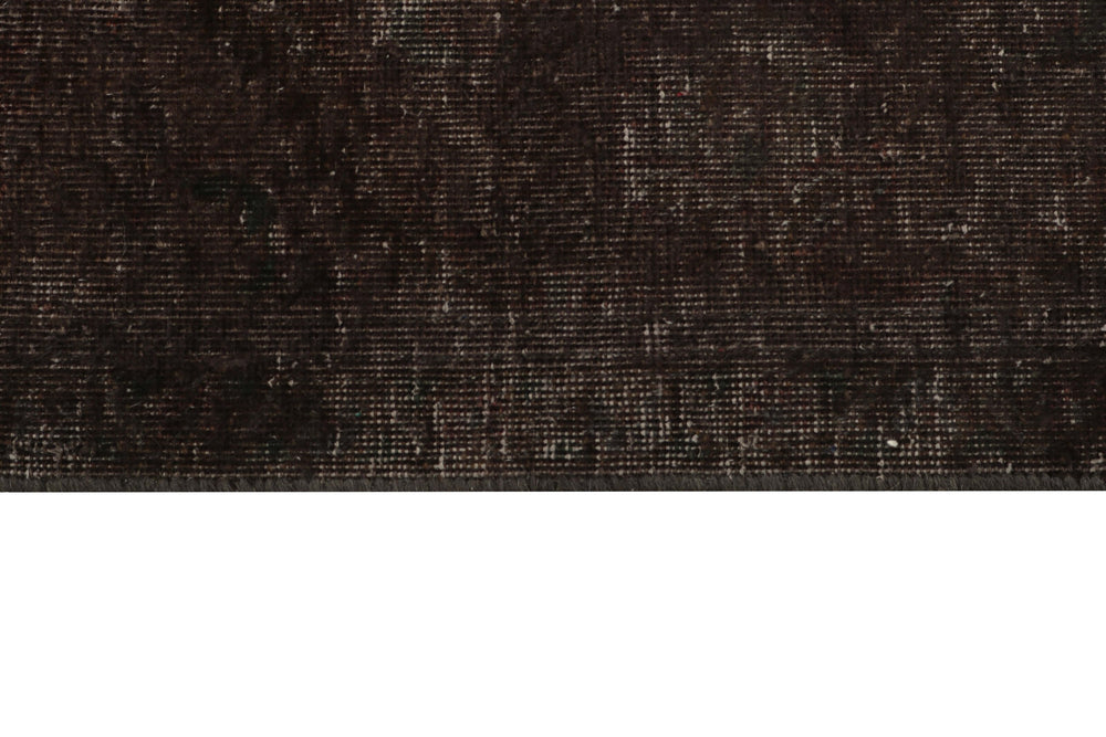 Vintage Royal Collection: Antique Persian Hand-Knotted Rugs in Stonewashed, Recoloured Finishes202 cm x 303 cm