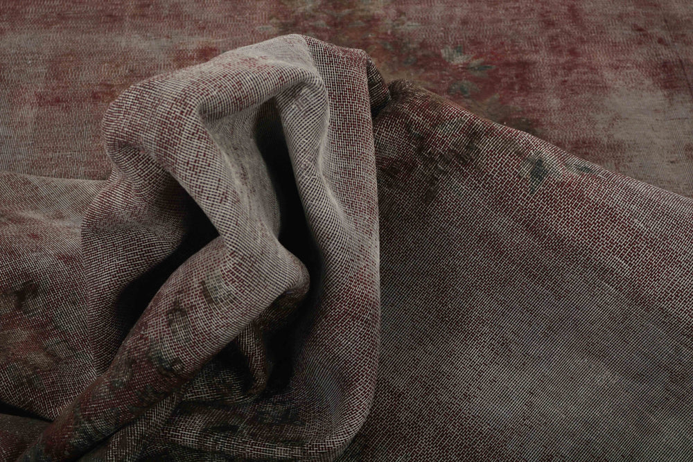 Vintage Kerman Collection: Antique Persian Hand-Knotted Rugs in Recoloured, Stonewashed Finishes291 cm x 382 cm