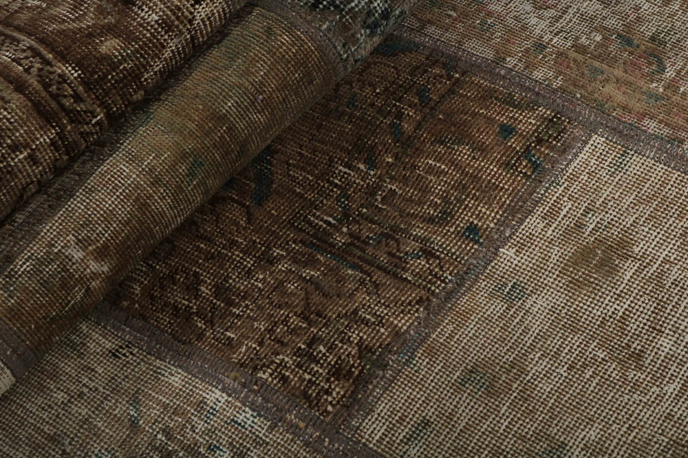 Vintage Royal Patchwork Rugs | Antique Persian Handcraft250 cm x 250 cm