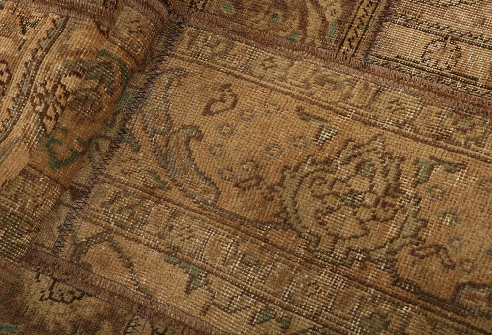 Vintage Royal Patchwork Rugs | Antique Persian Handcraft250 cm x 250 cm
