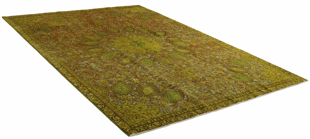 Vintage Royal Collection: Antique Persian Hand-Knotted Rugs in Stonewashed, Recoloured Finishes224 cm x 320 cm