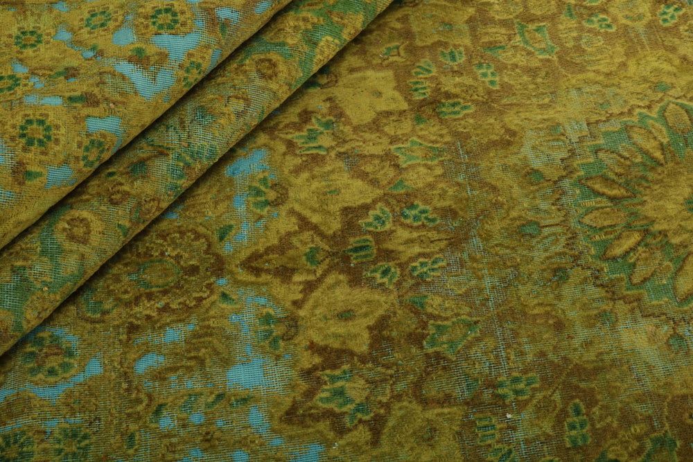 Vintage Kerman Fine Collection: Antique Persian Hand-Knotted Rugs in Stonewashed, Recoloured Finishes293 cm x 393 cm