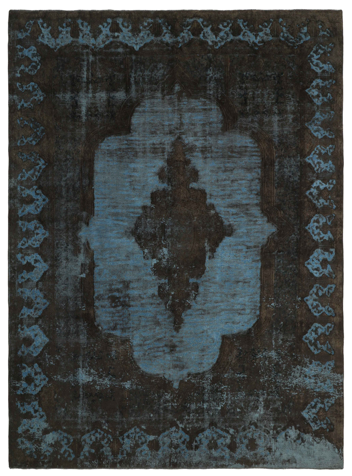 Vintage Kerman Fine Collection: Antique Persian Hand-Knotted Rugs in Stonewashed, Recoloured Finishes288 cm x 390 cm