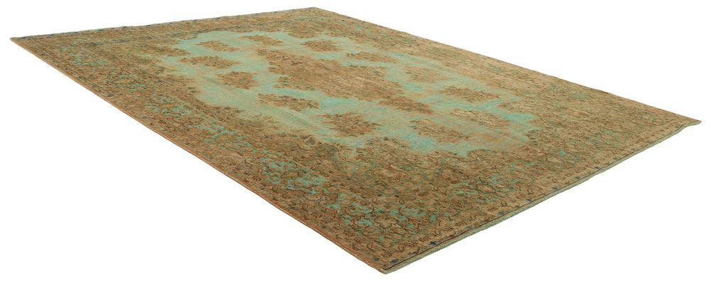 Vintage Kerman Fine Collection: Antique Persian Hand-Knotted Rugs in Stonewashed, Recoloured Finishes290 cm x 377 cm