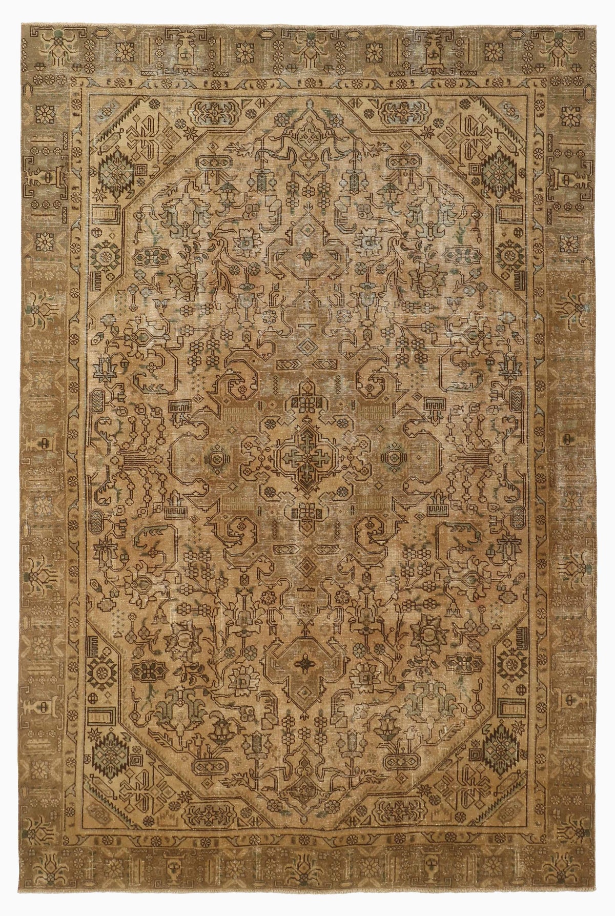 Vintage Royal Collection: Antique Persian Hand-Knotted Rugs in Stonewashed, Recoloured Finishes188 cm x 282 cm