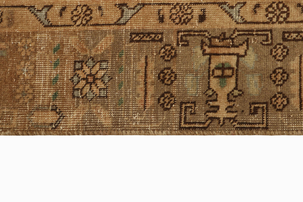 Vintage Royal Collection: Antique Persian Hand-Knotted Rugs in Stonewashed, Recoloured Finishes188 cm x 282 cm