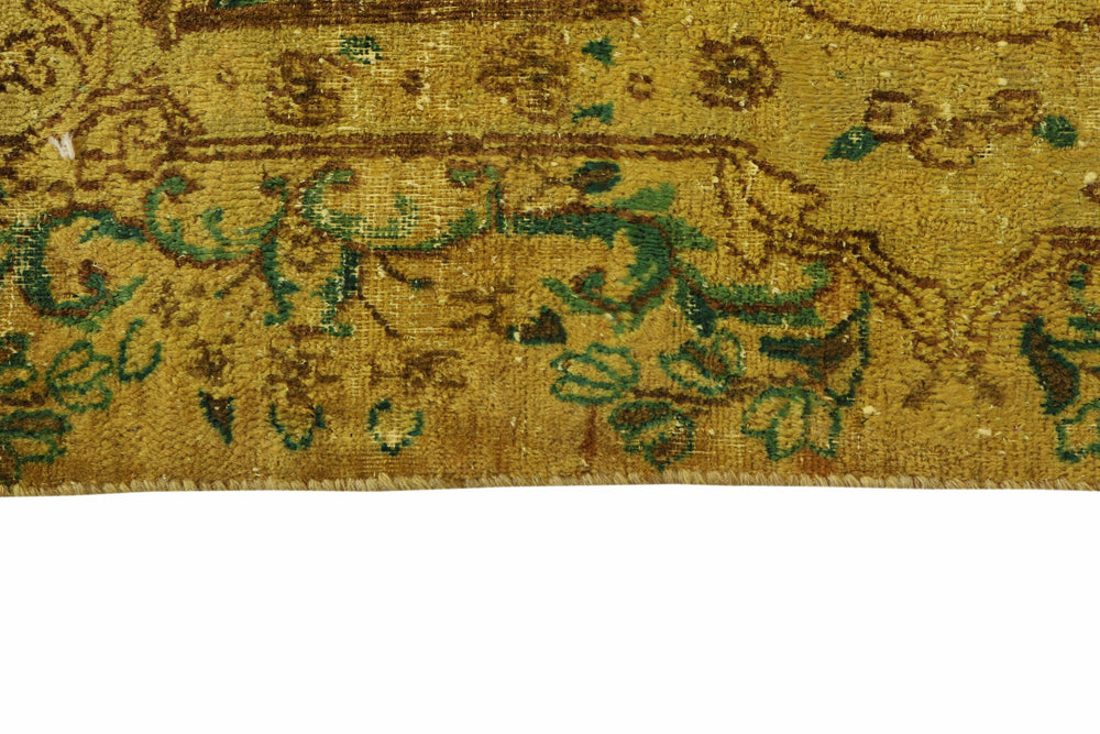 Vintage Kerman Collection: Antique Persian Hand-Knotted Rugs in Recoloured, Stonewashed Finishes306 cm x 430 cm