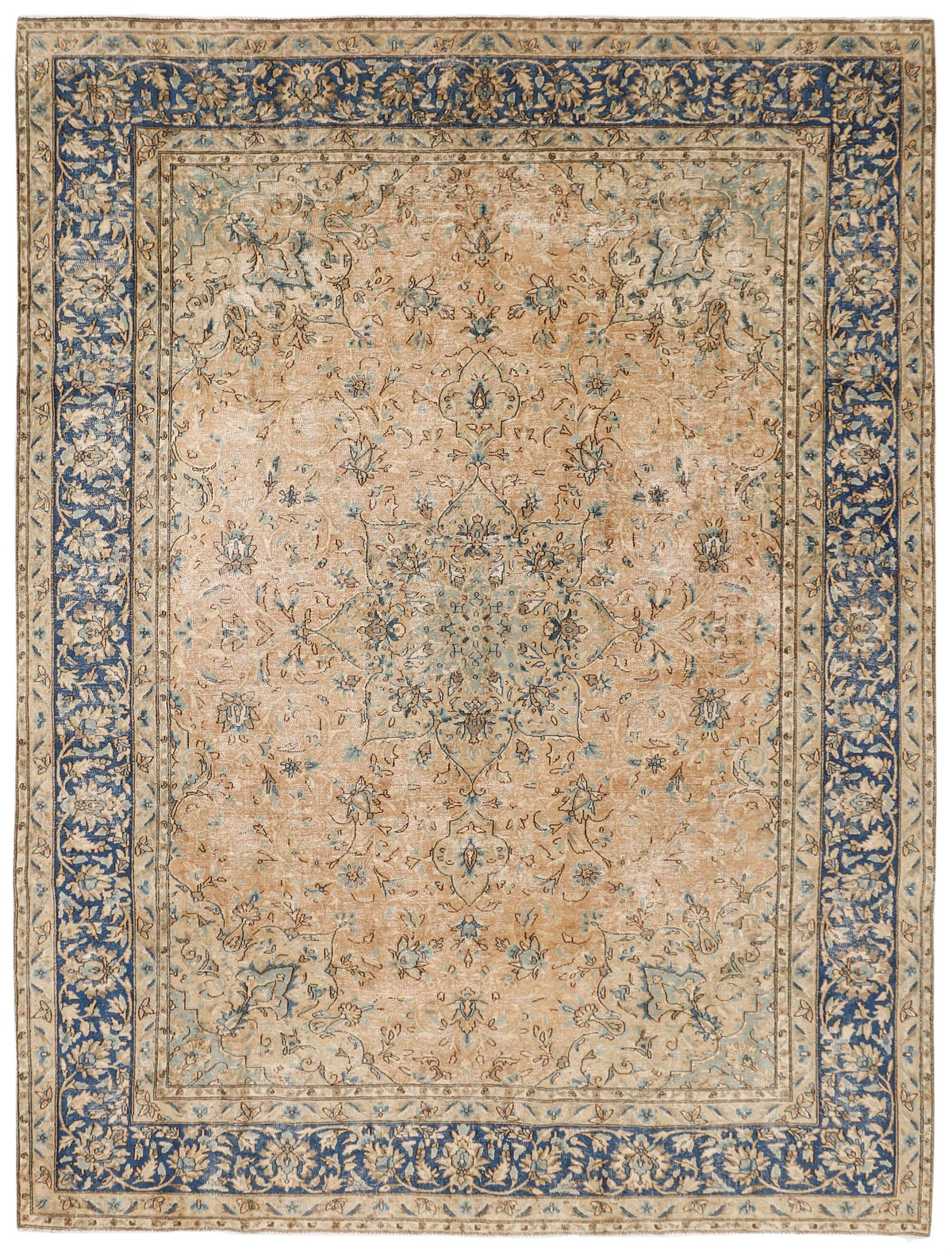 Vintage Kerman Collection: Antique Persian Hand-Knotted Rugs in Recoloured, Stonewashed Finishes268 cm x 358 cm