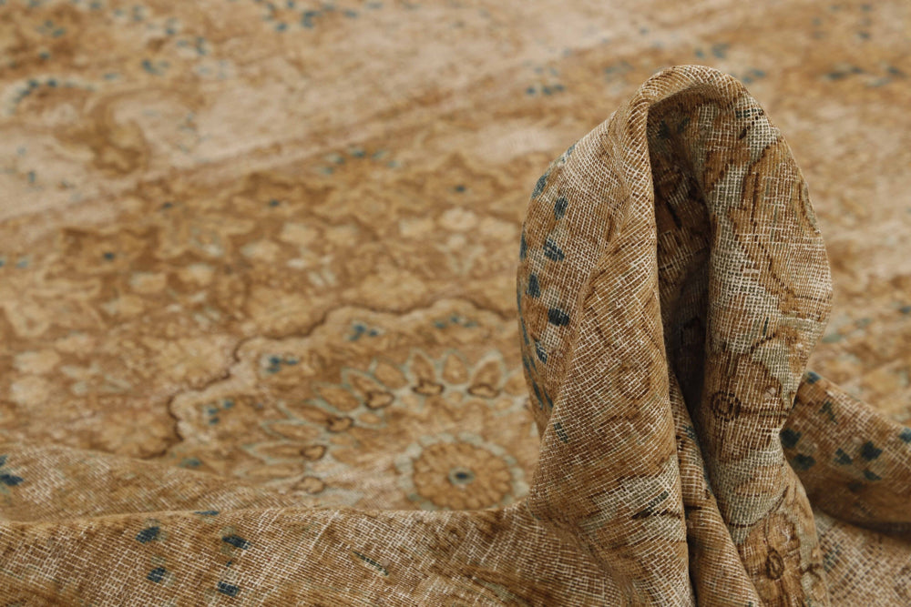 Vintage Kerman Collection: Antique Persian Hand-Knotted Rugs in Recoloured, Stonewashed Finishes302 cm x 397 cm