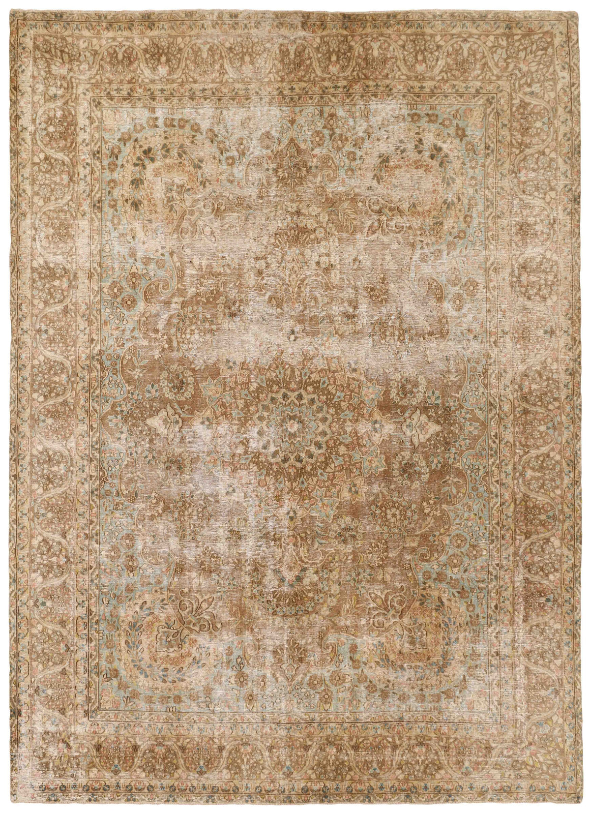 Vintage Kerman Collection: Antique Persian Hand-Knotted Rugs in Recoloured, Stonewashed Finishes285 cm x 410 cm