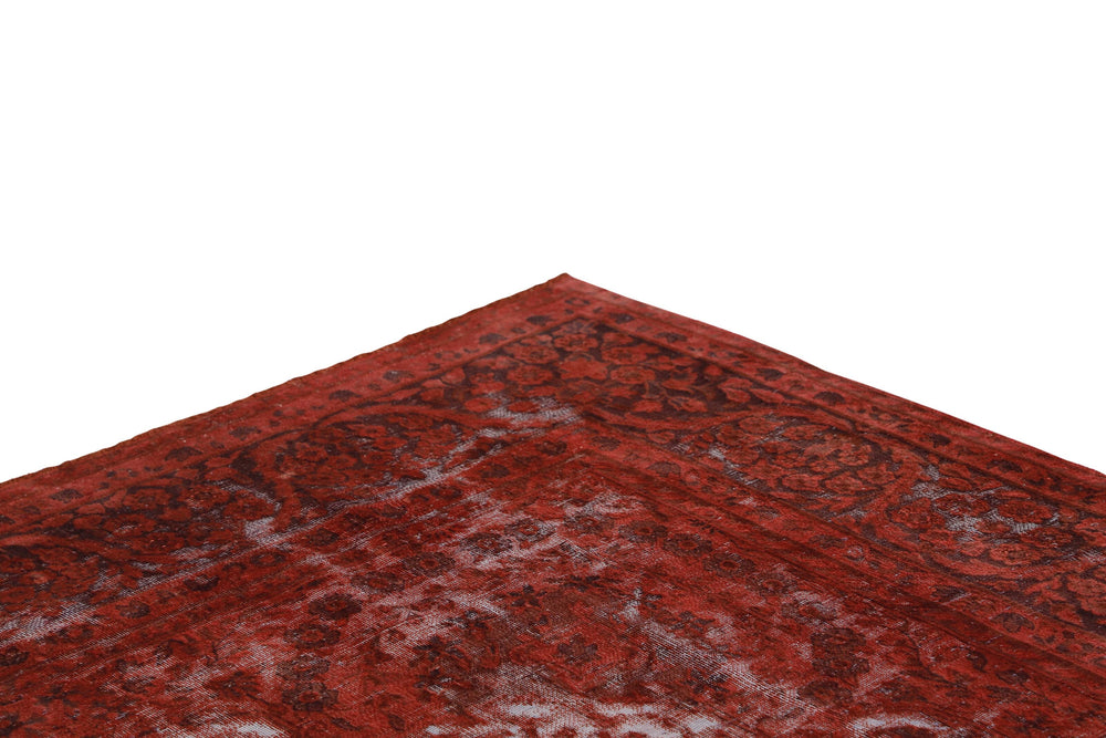 Vintage Kerman Collection: Antique Persian Hand-Knotted Rugs in Recoloured, Stonewashed Finishes233 cm x 336 cm