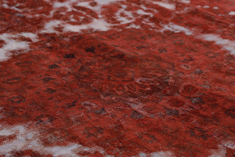 Vintage Kerman Collection: Antique Persian Hand-Knotted Rugs in Recoloured, Stonewashed Finishes233 cm x 336 cm