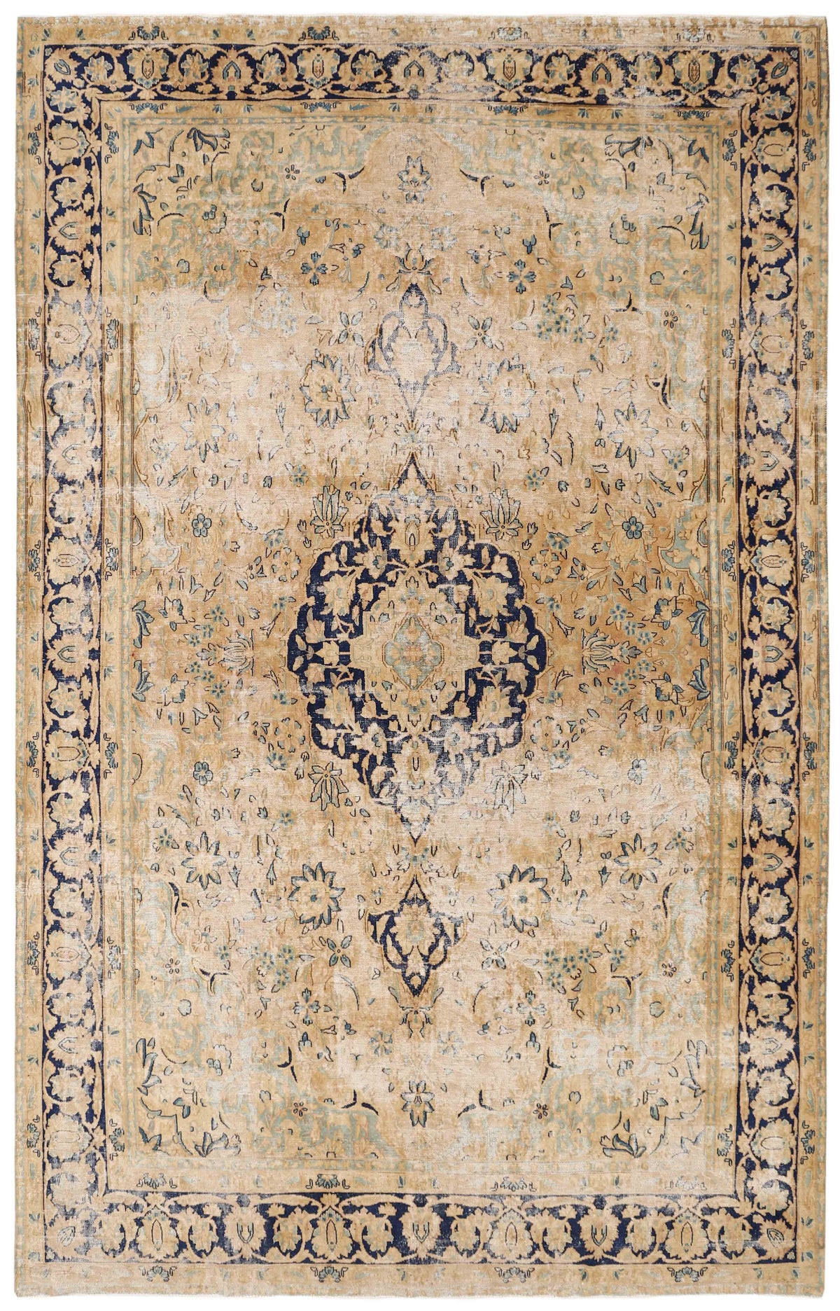 Vintage Kerman Collection: Antique Persian Hand-Knotted Rugs in Recoloured, Stonewashed Finishes268 cm x 429 cm