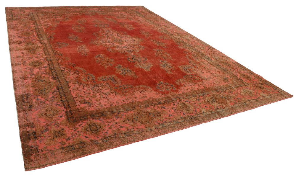 Vintage Kerman Collection: Antique Persian Hand-Knotted Rugs in Recoloured, Stonewashed Finishes303 cm x 406 cm