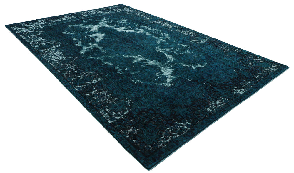 Vintage Kerman Collection: Antique Persian Hand-Knotted Rugs in Recoloured, Stonewashed Finishes265 cm x 379 cm