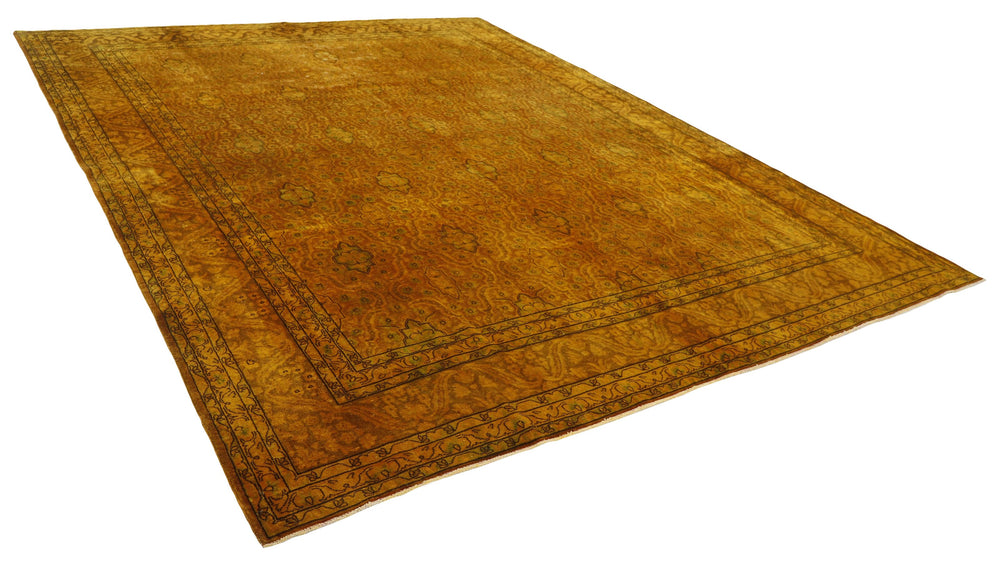 Vintage Kerman Collection: Antique Persian Hand-Knotted Rugs in Recoloured, Stonewashed Finishes299 cm x 389 cm
