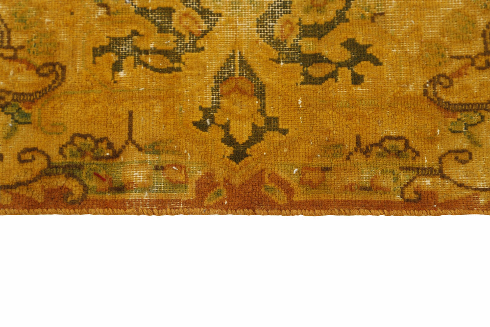Vintage Kerman Collection: Antique Persian Hand-Knotted Rugs in Recoloured, Stonewashed Finishes290 cm x 398 cm