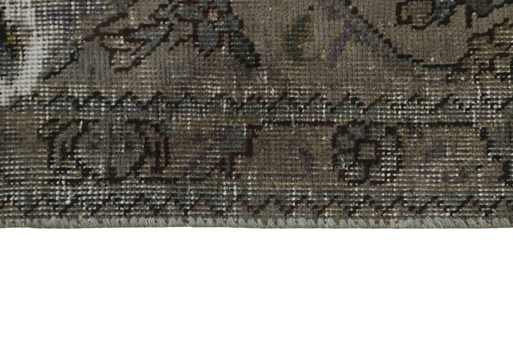 Vintage Royal Collection: Antique Persian Hand-Knotted Rugs in Stonewashed, Recoloured Finishes180 cm x 283 cm