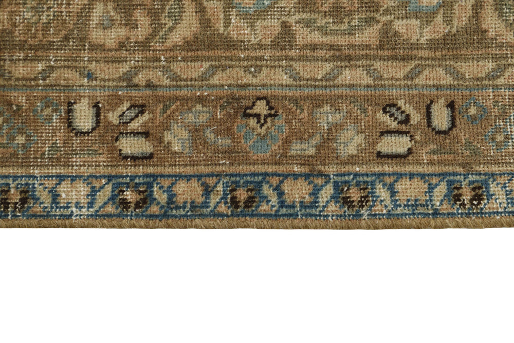 Vintage Royal Collection: Antique Persian Hand-Knotted Rugs in Stonewashed, Recoloured Finishes293 cm x 382 cm