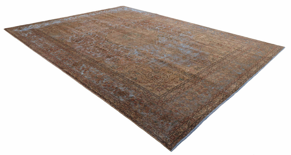 Vintage Royal Collection: Antique Persian Hand-Knotted Rugs in Stonewashed, Recoloured Finishes302 cm x 394 cm