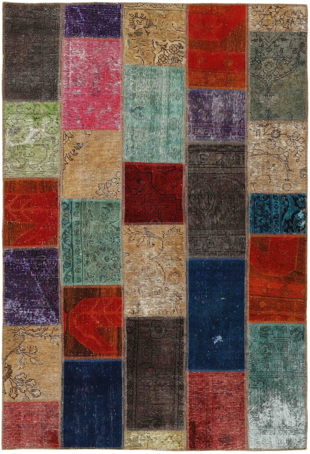 Vintage Royal Patchwork Rugs | Antique Persian Handcraft140 cm x 206 cm