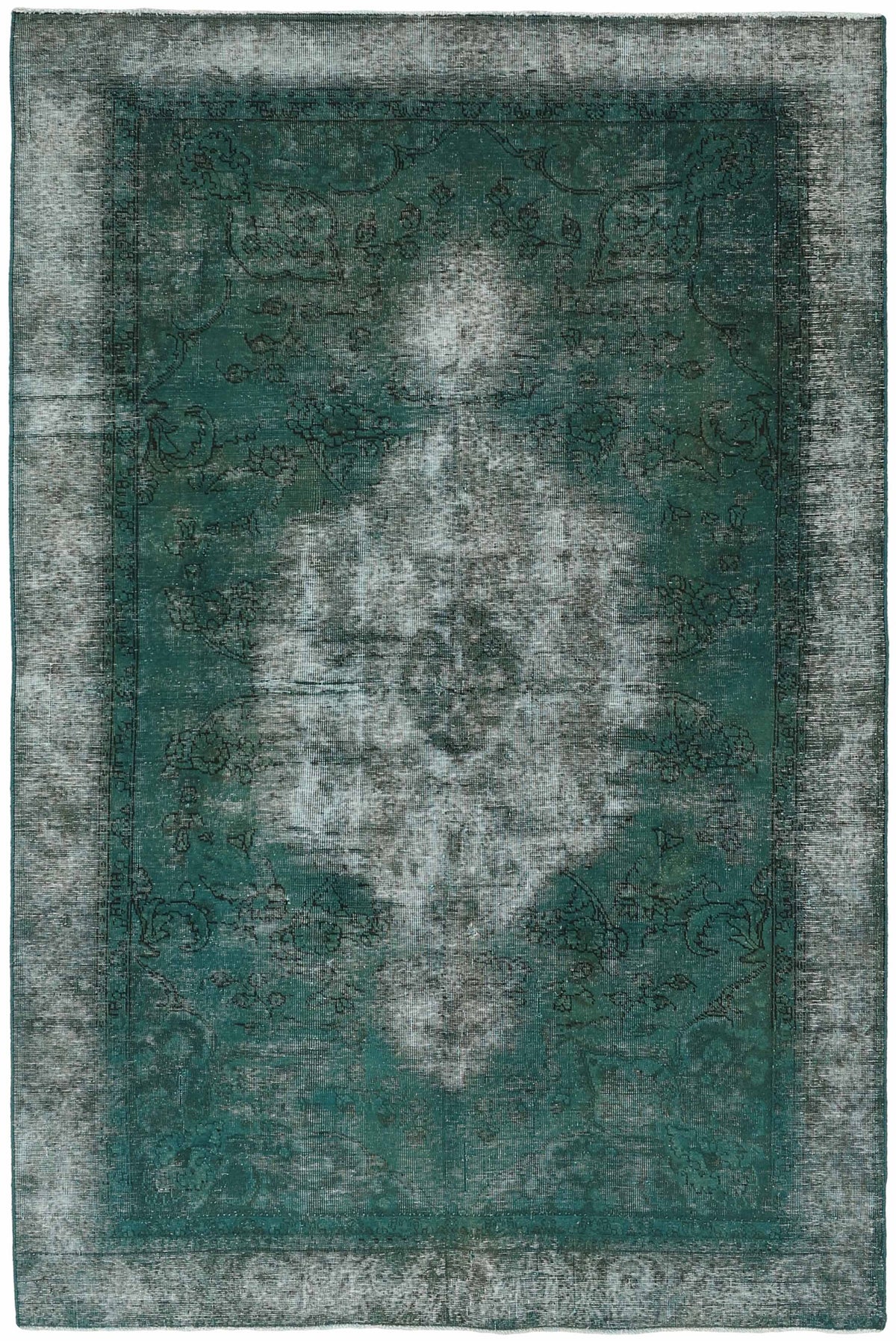 Vintage Royal Collection: Antique Persian Hand-Knotted Rugs in Stonewashed, Recoloured Finishes189 cm x 283 cm