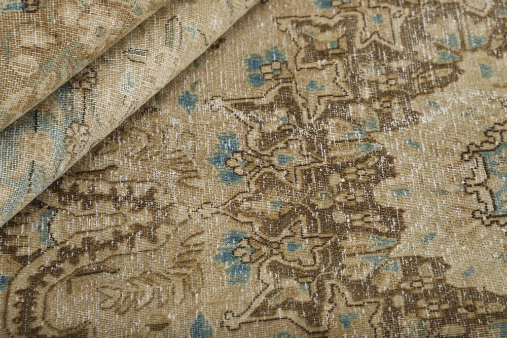 Vintage Royal Collection: Antique Persian Hand-Knotted Rugs in Stonewashed, Recoloured Finishes303 cm x 387 cm