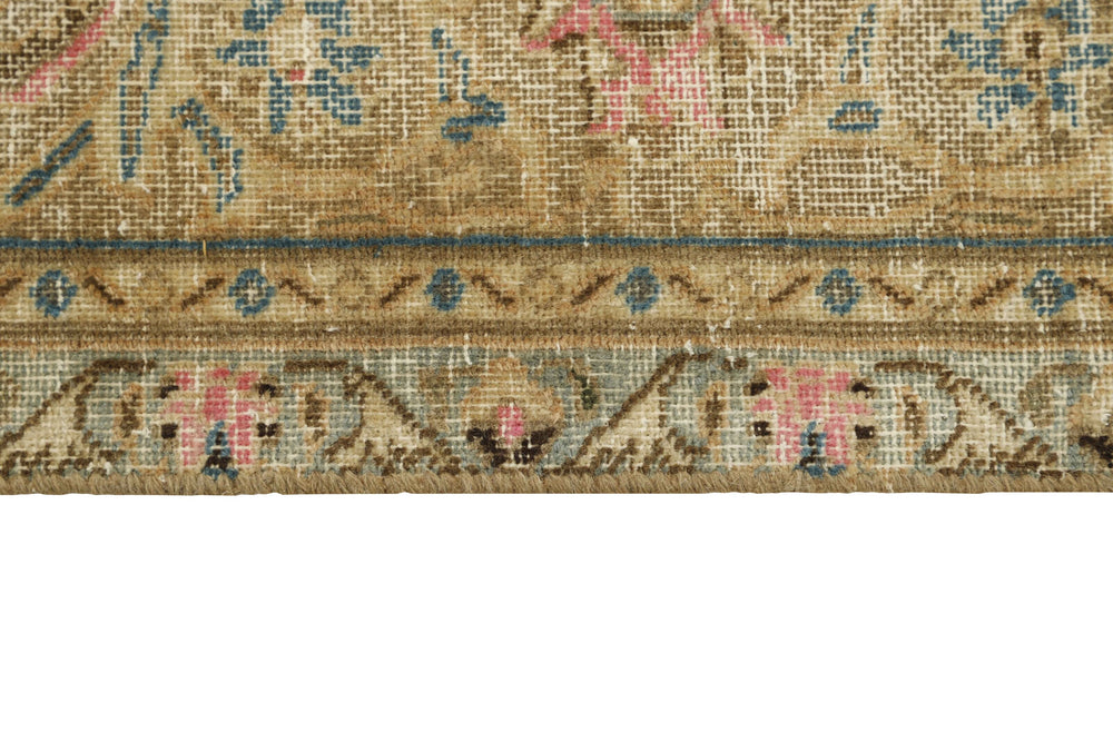Vintage Royal Collection: Antique Persian Hand-Knotted Rugs in Stonewashed, Recoloured Finishes280 cm x 370 cm
