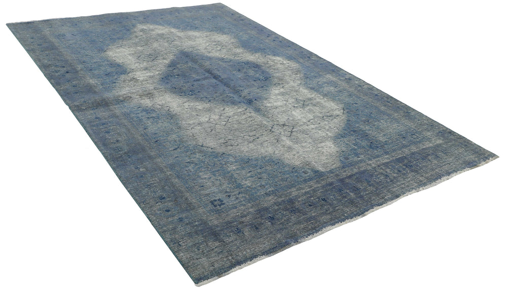Vintage Royal Collection: Antique Persian Hand-Knotted Rugs in Stonewashed, Recoloured Finishes190 cm x 301 cm