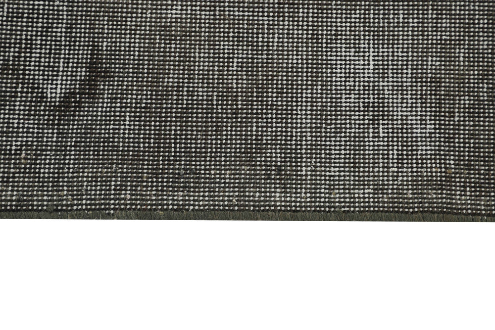 Vintage Royal Collection: Antique Persian Hand-Knotted Rugs in Stonewashed, Recoloured Finishes187 cm x 274 cm