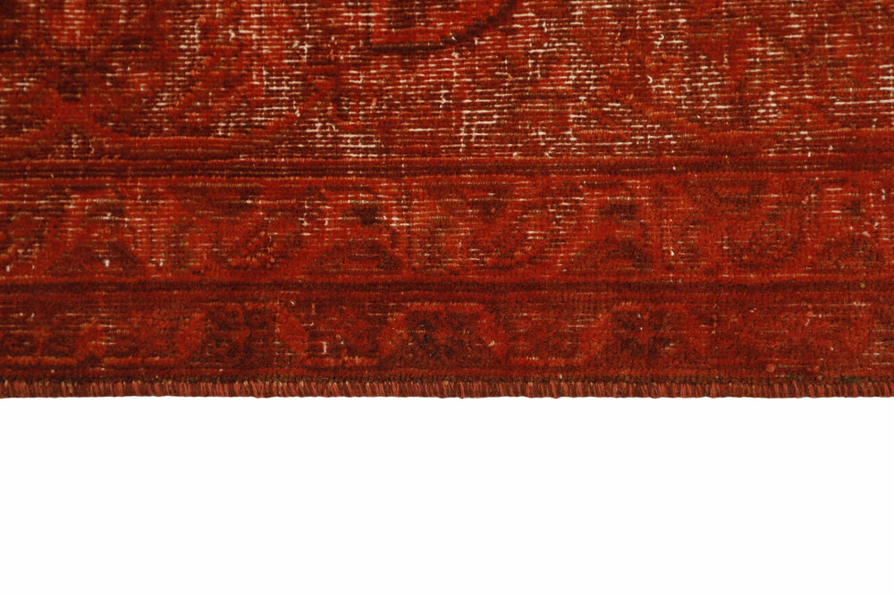 Vintage Royal Collection: Antique Persian Hand-Knotted Rugs in Stonewashed, Recoloured Finishes191 cm x 290 cm