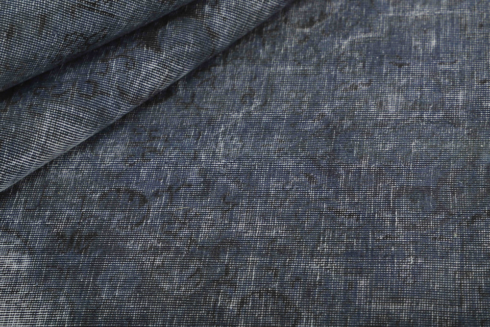 Vintage Royal Collection: Antique Persian Hand-Knotted Rugs in Stonewashed, Recoloured Finishes245 cm x 322 cm