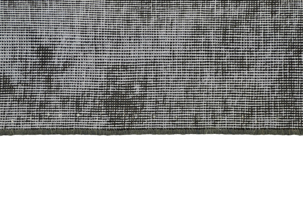Vintage Royal Collection: Antique Persian Hand-Knotted Rugs in Stonewashed, Recoloured Finishes193 cm x 273 cm