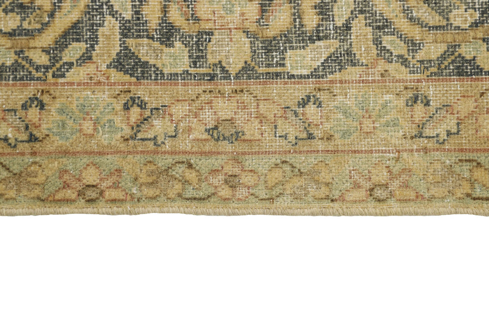 Vintage Kerman Fine Collection: Antique Persian Hand-Knotted Rugs in Stonewashed, Recoloured Finishes290 cm x 394 cm
