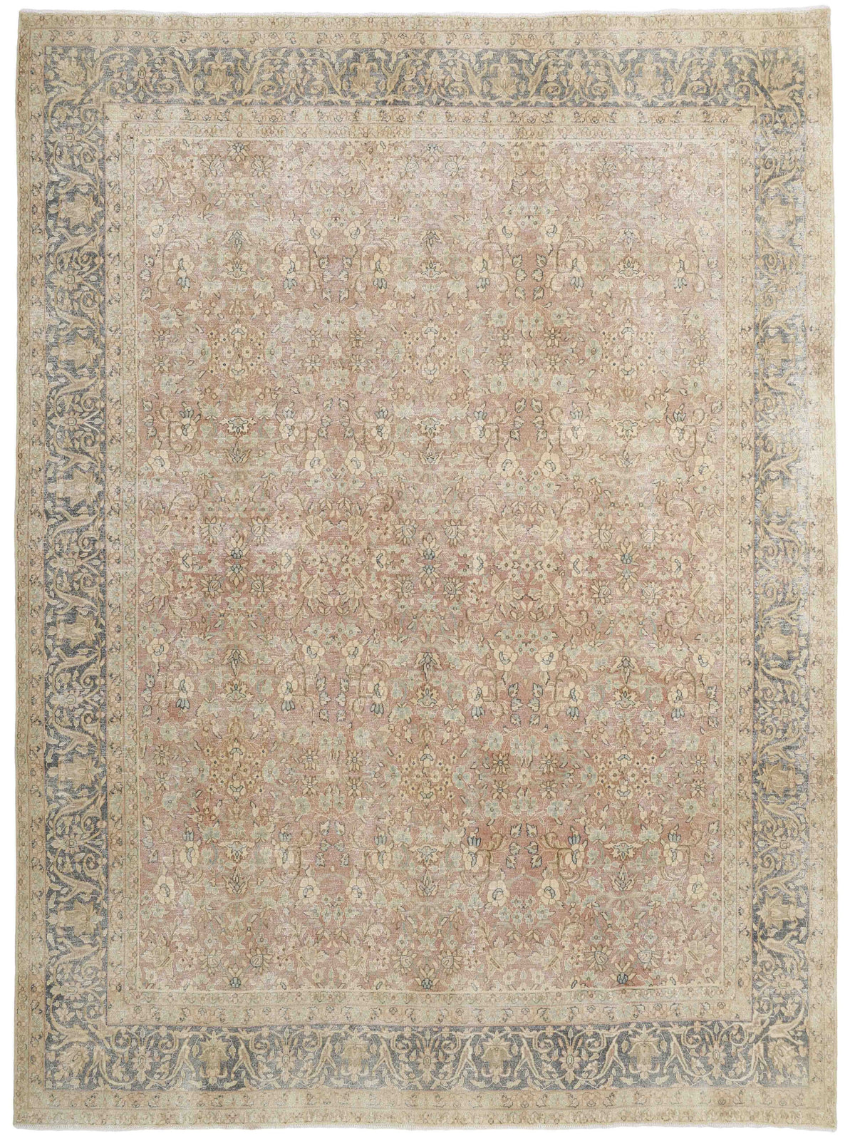 Vintage Kerman Fine Collection: Antique Persian Hand-Knotted Rugs in Stonewashed, Recoloured Finishes290 cm x 394 cm