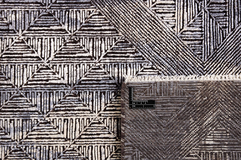 Seduction Rug Collection | High-Quality Hand-Knotted Rugs in Vibrant Colors295 cm x 404 cm