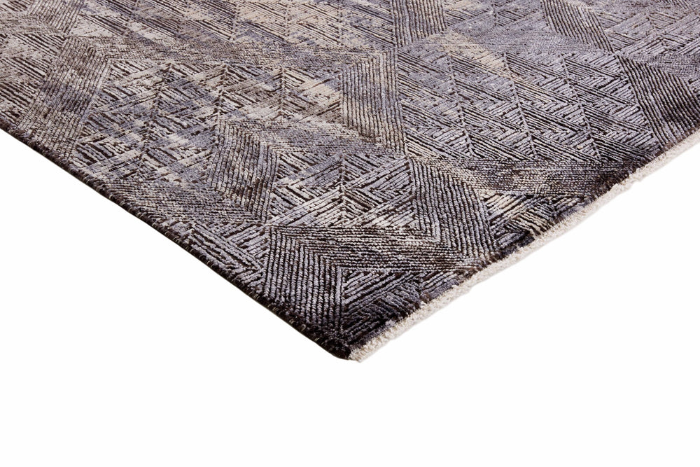 Seduction Rug Collection | High-Quality Hand-Knotted Rugs in Vibrant Colors295 cm x 404 cm