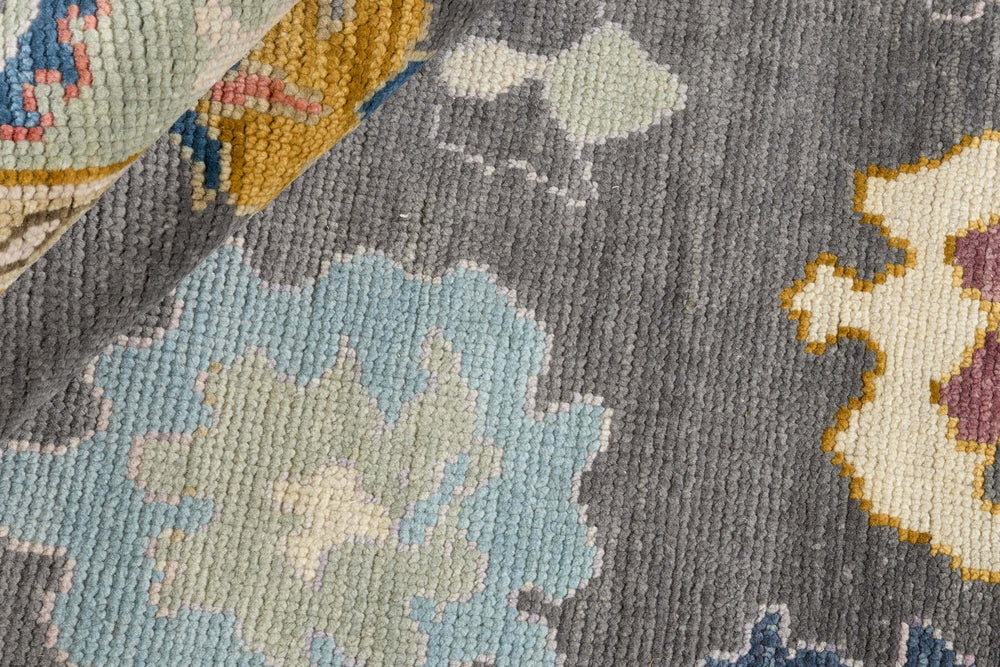 Hand-Knotted Oushak Wool Rugs | Turkish Tradition and Indian Craftsmanship203 cm x 296 cm