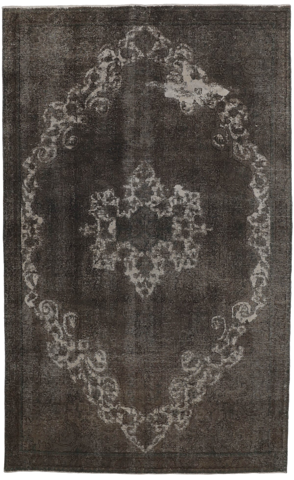 Vintage Royal Collection: Antique Persian Hand-Knotted Rugs in Stonewashed, Recoloured Finishes165 cm x 269 cm