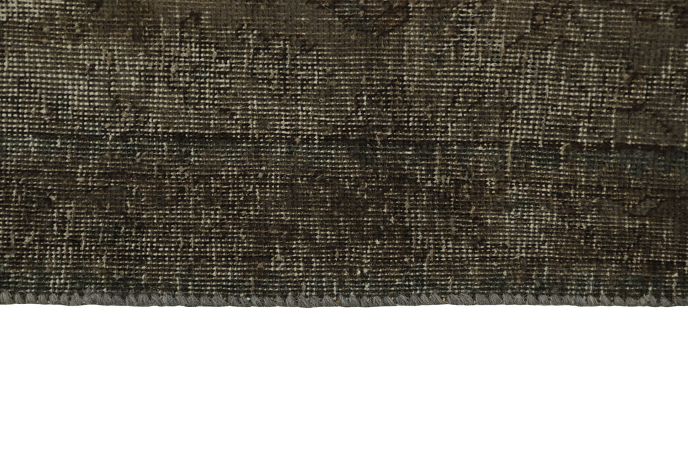 Vintage Royal Collection: Antique Persian Hand-Knotted Rugs in Stonewashed, Recoloured Finishes165 cm x 269 cm