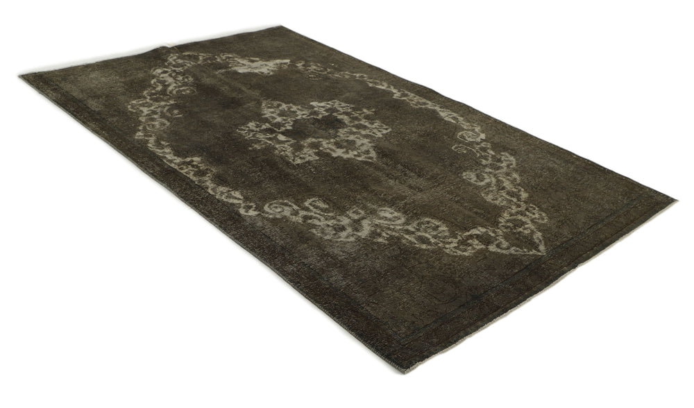 Vintage Royal Collection: Antique Persian Hand-Knotted Rugs in Stonewashed, Recoloured Finishes165 cm x 269 cm