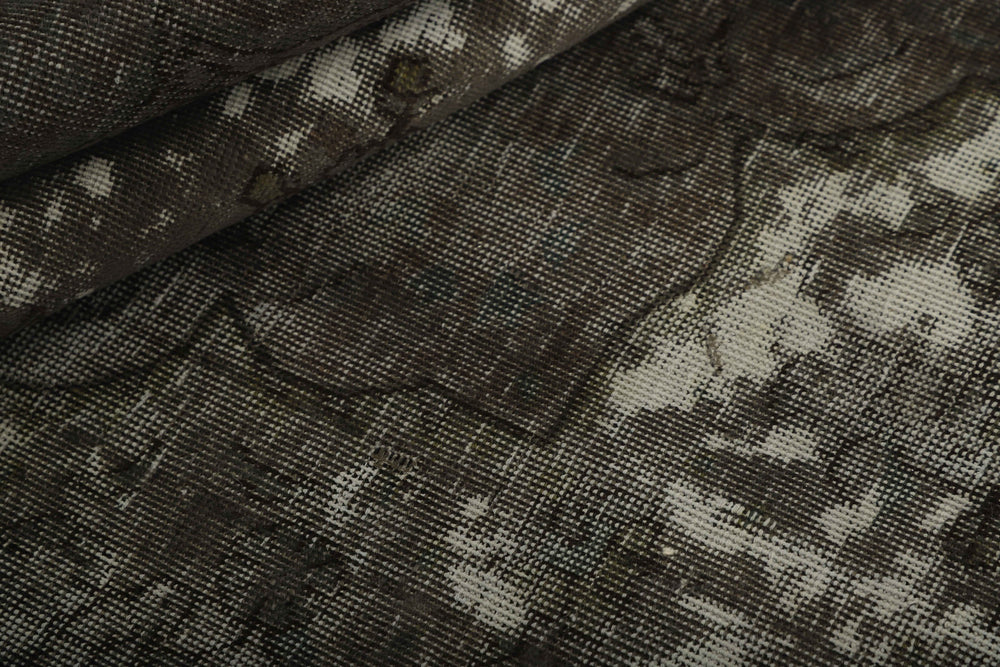 Vintage Royal Collection: Antique Persian Hand-Knotted Rugs in Stonewashed, Recoloured Finishes159 cm x 244 cm