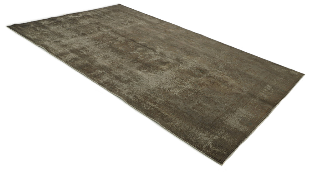Vintage Royal Collection: Antique Persian Hand-Knotted Rugs in Stonewashed, Recoloured Finishes189 cm x 309 cm