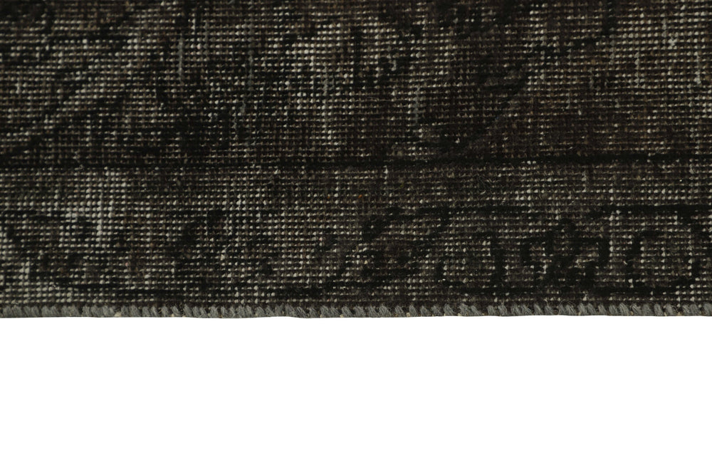 Vintage Royal Collection: Antique Persian Hand-Knotted Rugs in Stonewashed, Recoloured Finishes233 cm x 339 cm