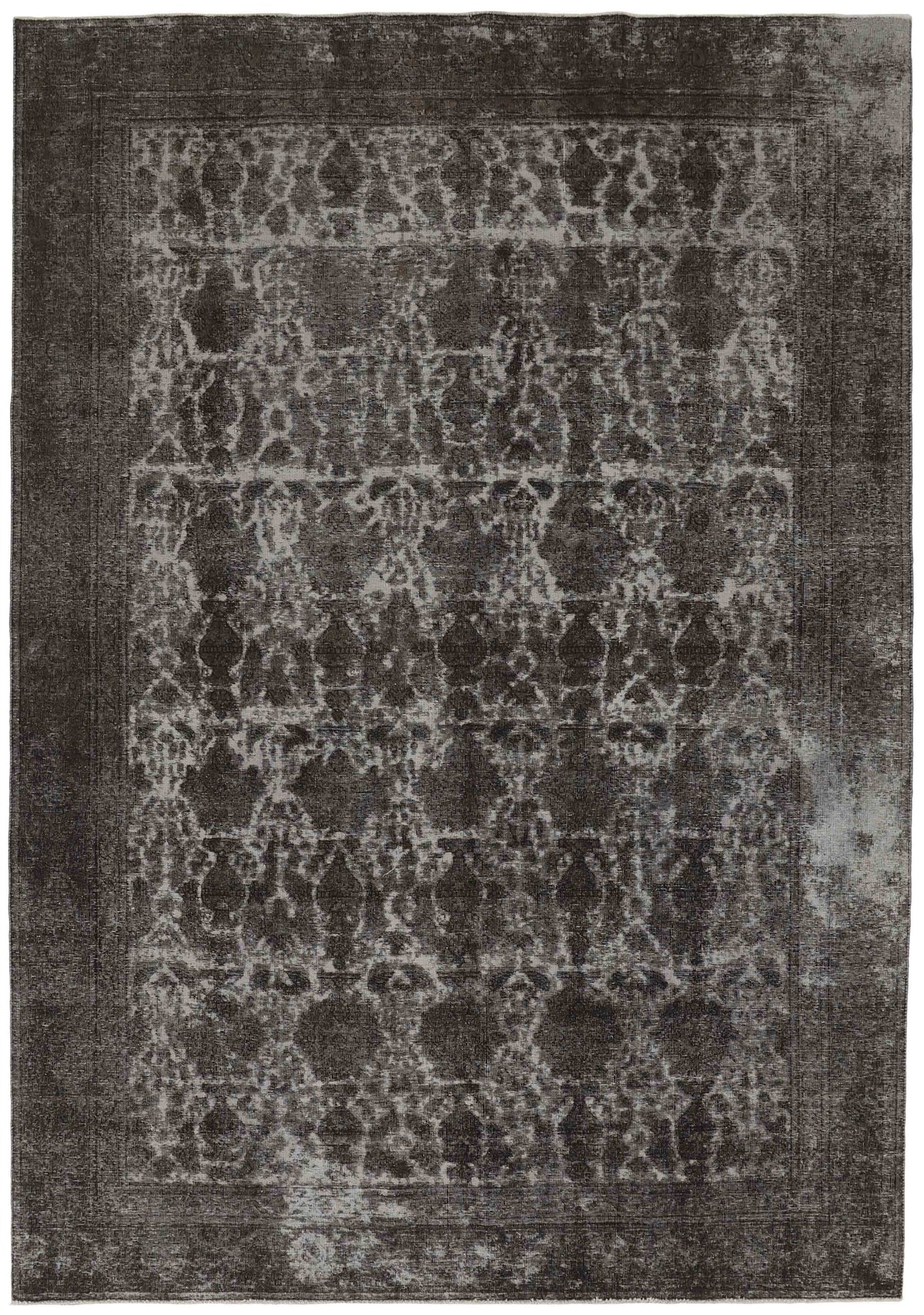 Vintage Royal Collection: Antique Persian Hand-Knotted Rugs in Stonewashed, Recoloured Finishes233 cm x 335 cm