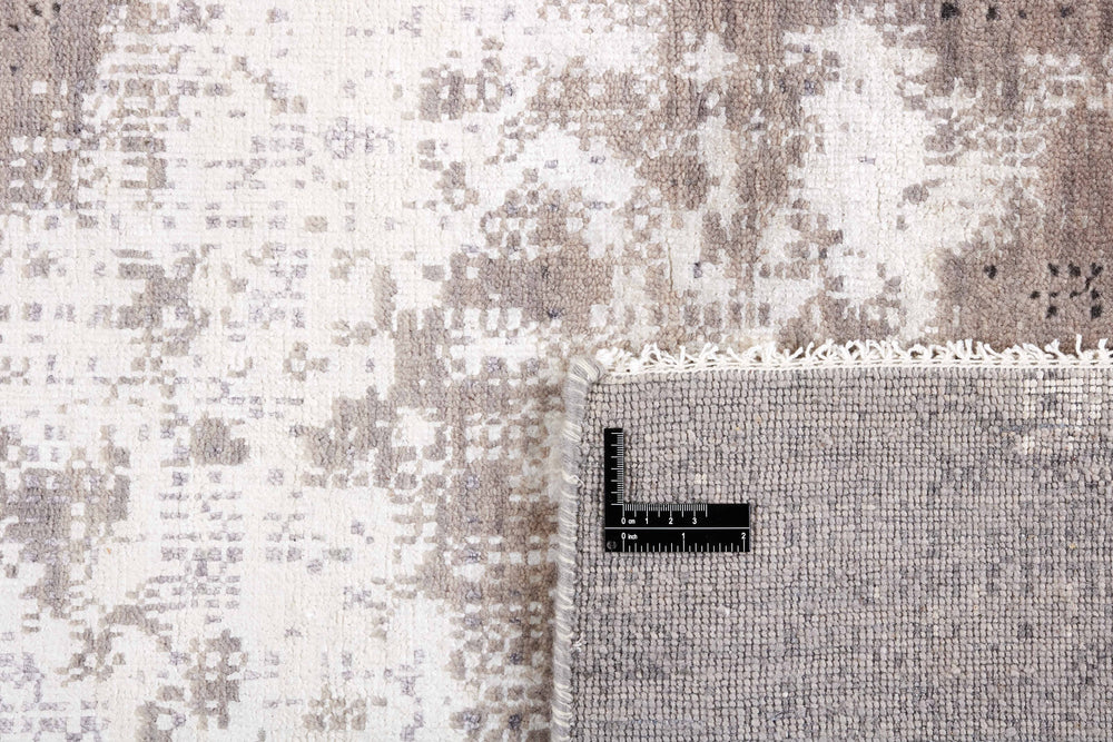 Seduction Rug Collection | High-Quality Hand-Knotted Rugs in Vibrant Colors247 cm x 348 cm