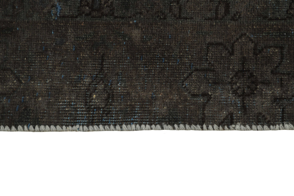 Vintage Royal Collection: Antique Persian Hand-Knotted Rugs in Stonewashed, Recoloured Finishes186 cm x 260 cm