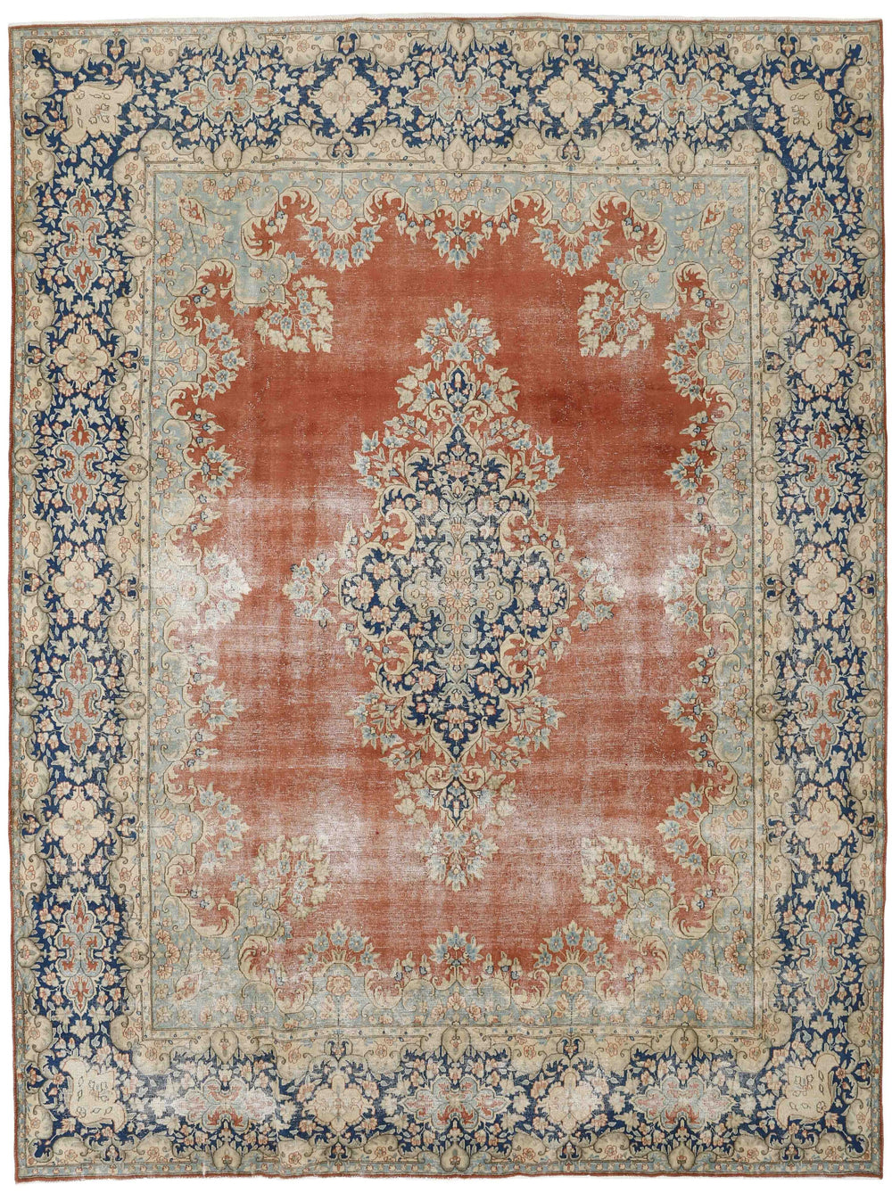 Vintage Kerman Fine Collection: Antique Persian Hand-Knotted Rugs in Stonewashed, Recoloured Finishes307 cm x 407 cm