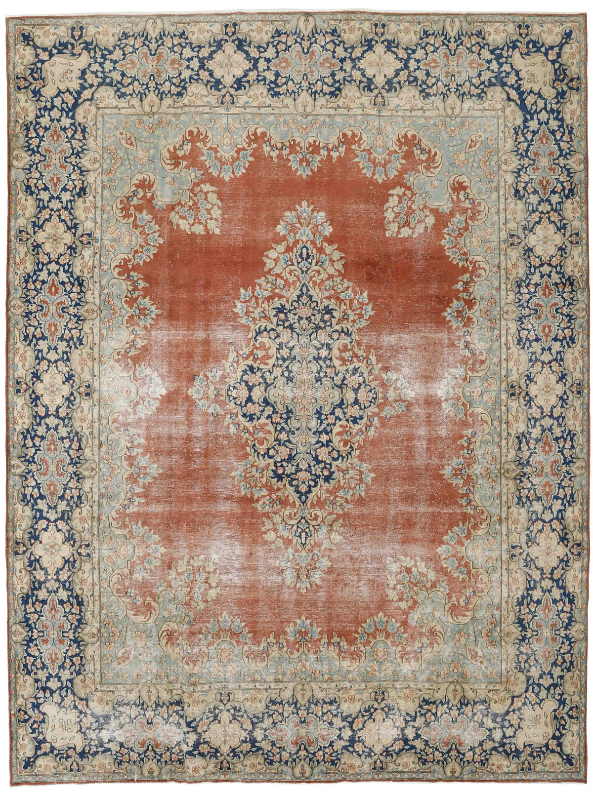 Vintage Kerman Fine Collection: Antique Persian Hand-Knotted Rugs in Stonewashed, Recoloured Finishes307 cm x 407 cm